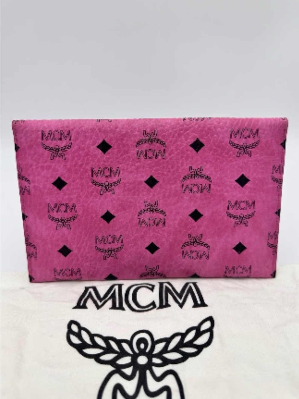 MCM Pink Logo Envelope Clutch - Picture 3 of 8